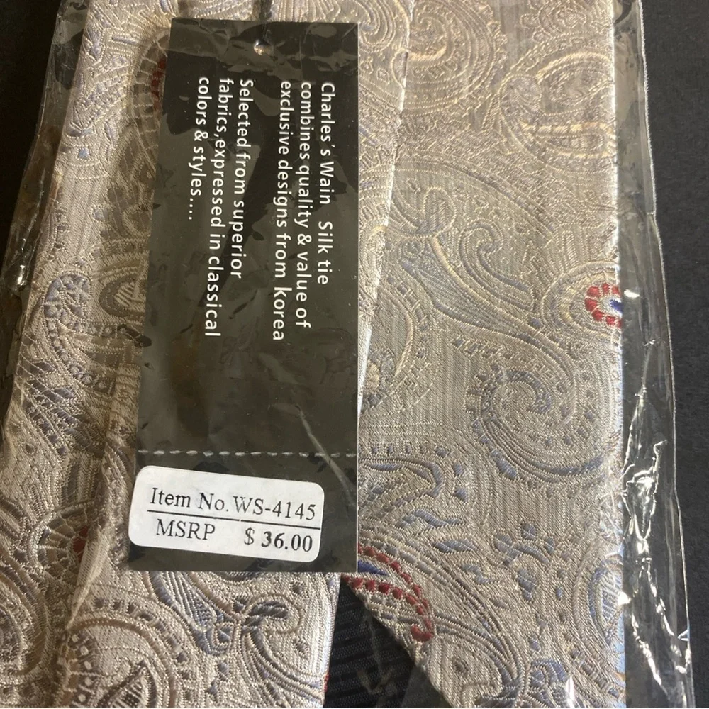 Nwt Charles Wain Silver Paisley Floral 100 %‎ Silk Hand Made Jacquard Neck tie